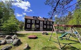 Villa Karlloesa - Bed And Breakfast
